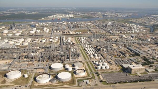 Refinería mexicana en Texas opera al 85 %; “gasolina, más barata que en EU”