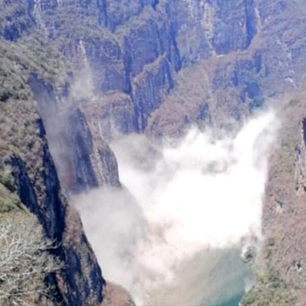 Cierran el Cañón del Sumidero al turismo tras desgajamiento