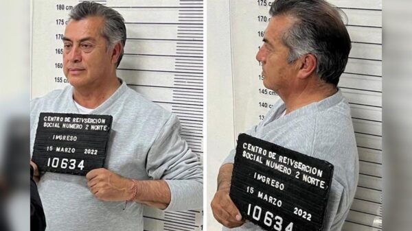 Fichan a "El Bronco", ya está interno en el penal de Apodaca