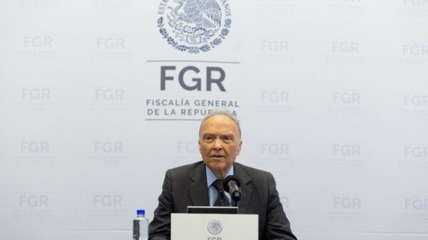 indagan presunto “hackeo” al celular de Gertz Manero