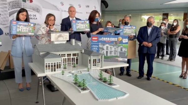 “Ternuritas”, dice AMLO a panistas por Lego de la “Casa Gris” rentada