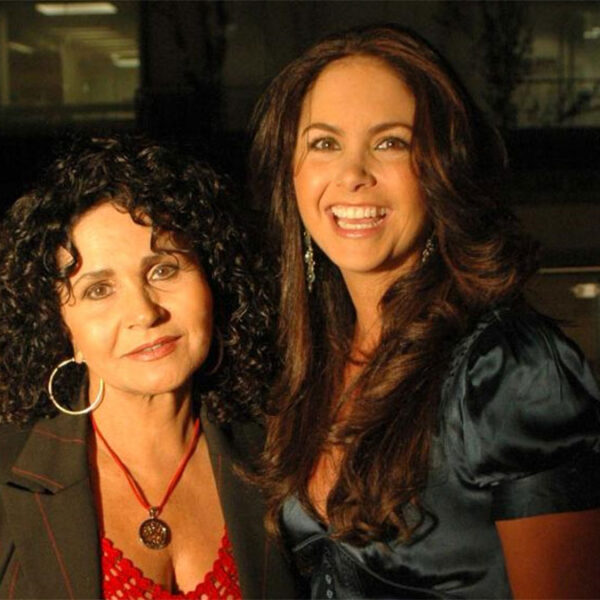 Lucero revela estar agradecida con su madre por no dejarla sola al inicio de su carrera