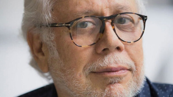 Luis de Llano se disculpa con Sasha Sokol pero niega haber cometido algún delito