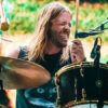 Muere en Bogotá Taylor Hawkins, baterista de Foo Fighters