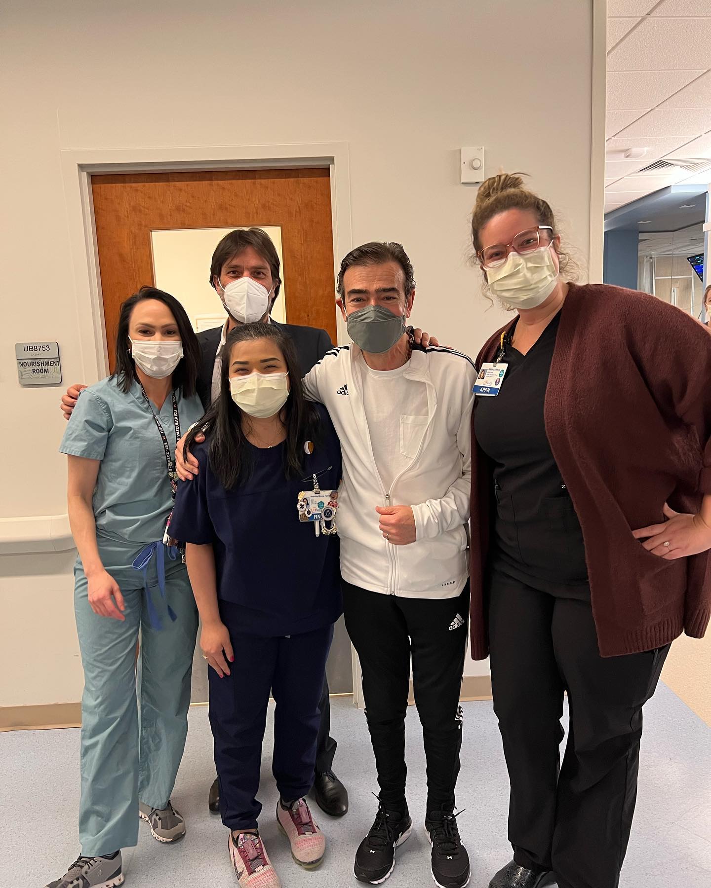 Toño Mauri regresa al hospital tras haber recibido un trasplante de pulmón