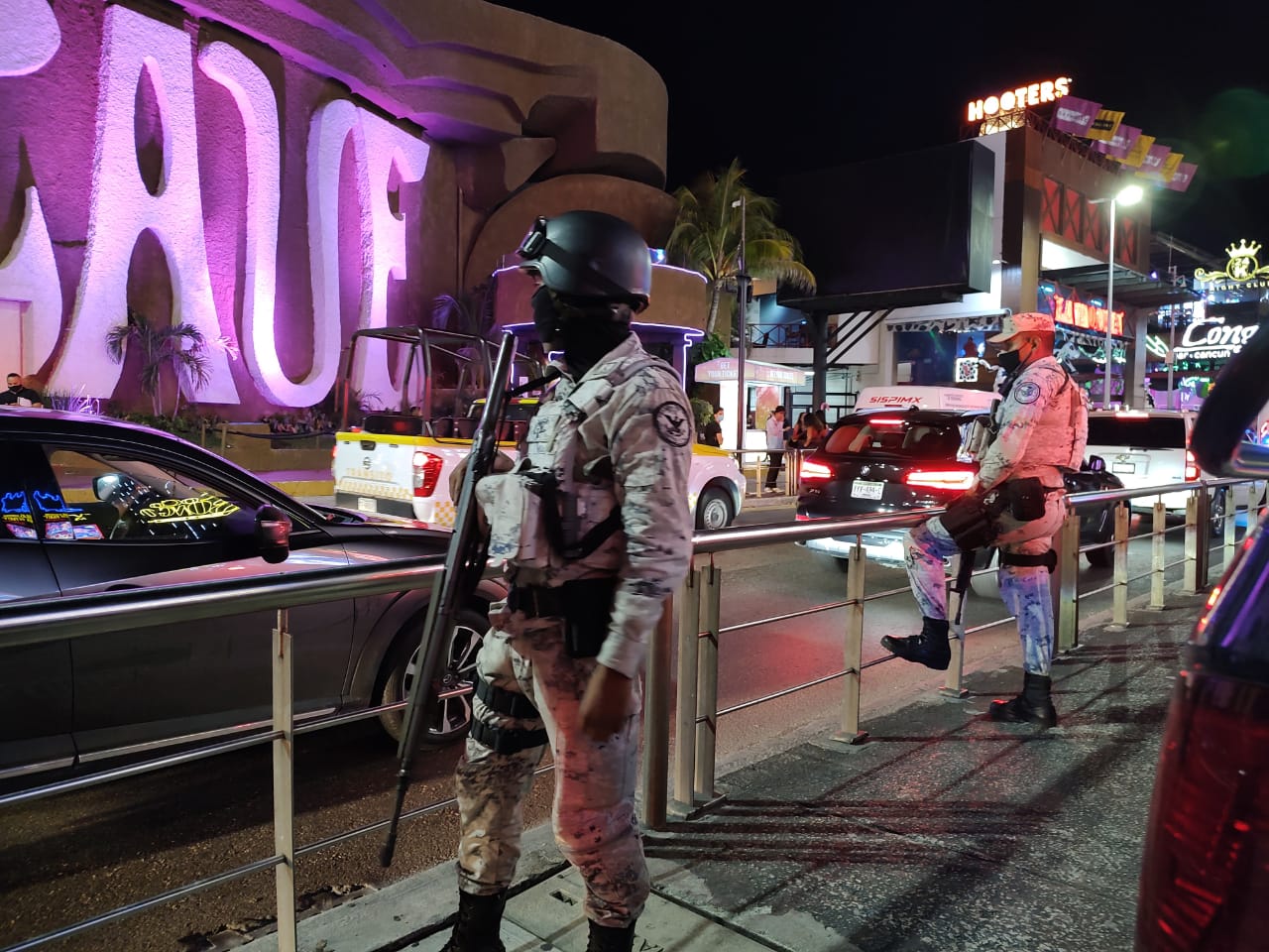 Refuerzan la seguridad en la Zona Hotelera de Cancún; autoridades de los tres nivel realizan recorridos en el el corazón turístico.
