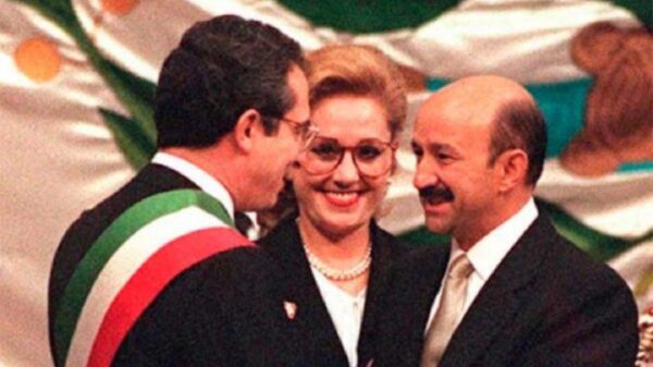 ¿Quién es Zedillo?, pregúntenle a Salinas: AMLO