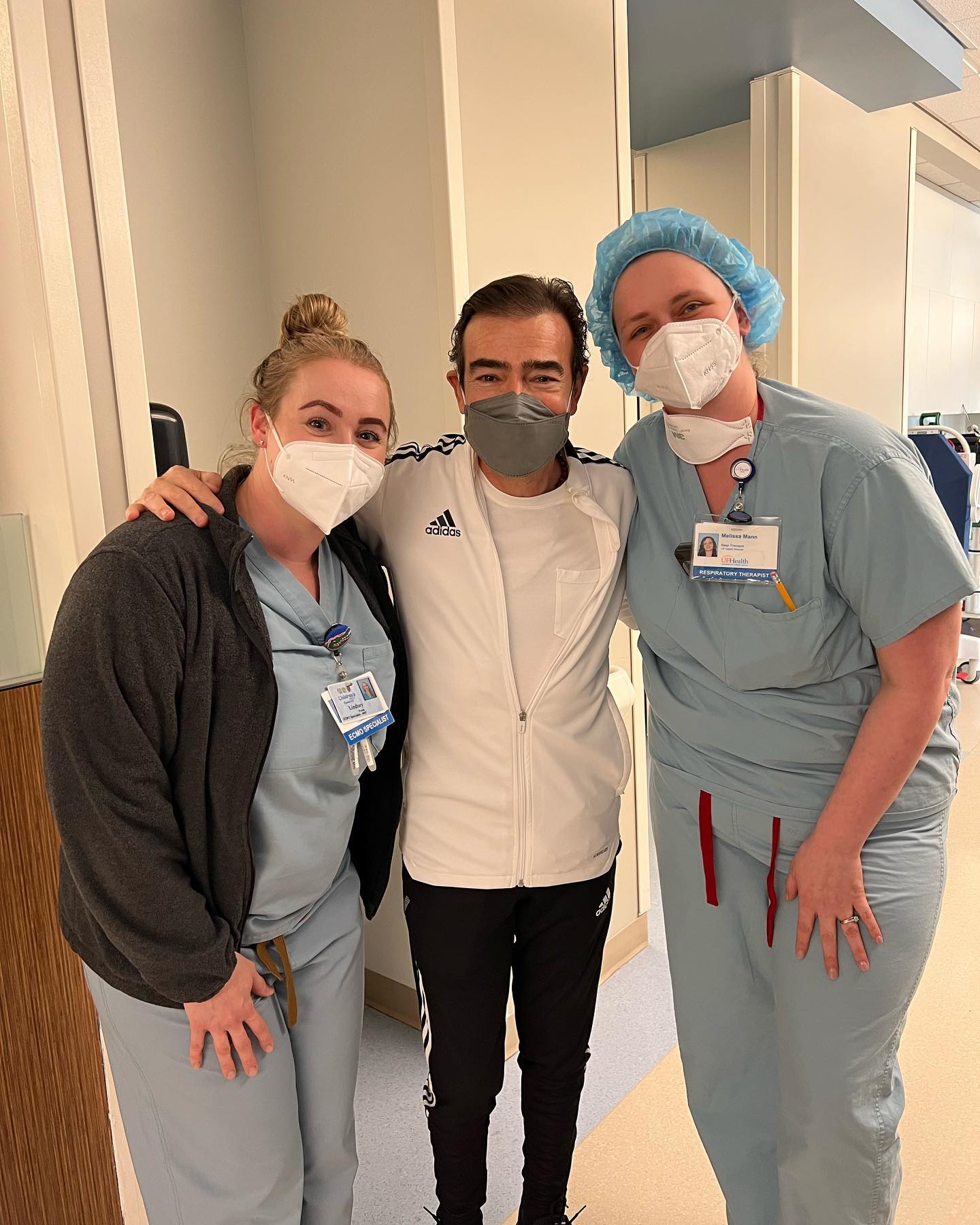 Toño Mauri regresa al hospital tras haber recibido un trasplante de pulmón