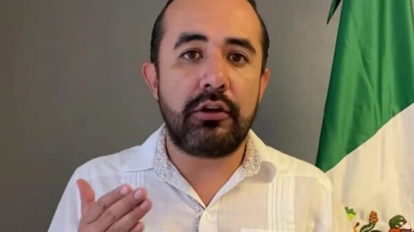 Renuncia al MAS el diputado local José Luis Guillén.