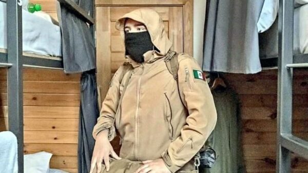 Se enlista exmilitar mexicano para combatir en Ucrania.