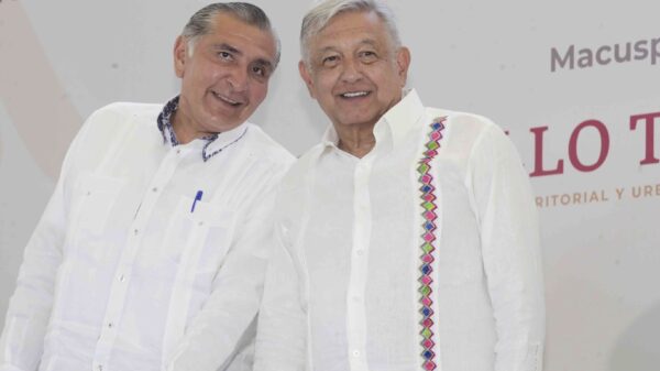 Presidenciable de Morena saldrá de encuesta: AMLO