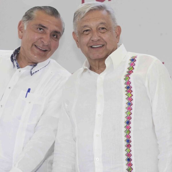 Presidenciable de Morena saldrá de encuesta: AMLO