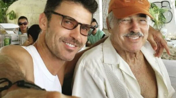 Andrés García lima asperezas con su hijo Leonardo