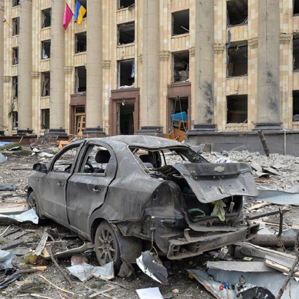 Ucrania dispara contra su propia gente, detalla NYT