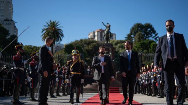 “Latinoamérica tiene que recuperar una voz unida”: Boric ante Fernández