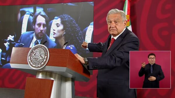 Firma AMLO iniciativa de reforma para nacionalizar el litio