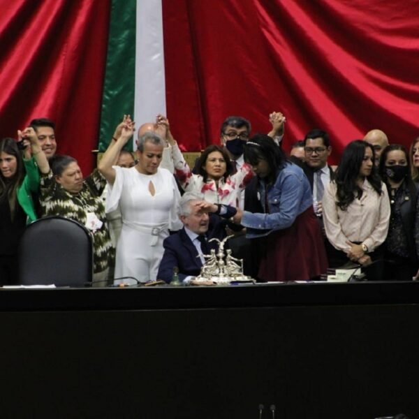 Desata Quadri el caos en San Lázaro; otra vez insulta a diputada trans