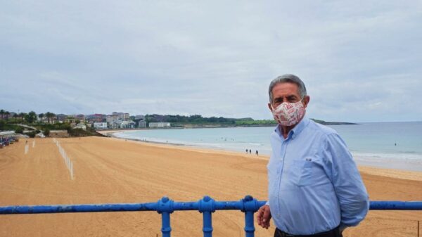 Presidente de Cantabria mediará entre España y México; defiende a AMLO