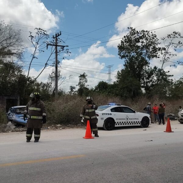 Accidente sobre la vía Cancún – Leona Vicario deja un lesionados