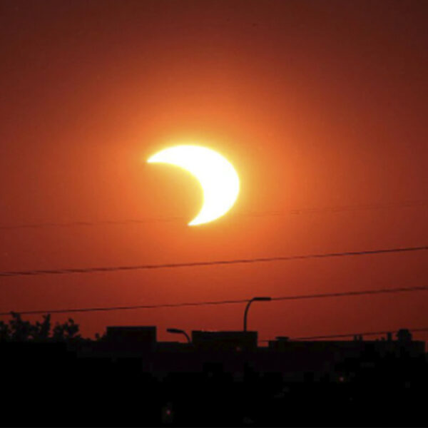 Así se vivió el primer eclipse solar del 2022
