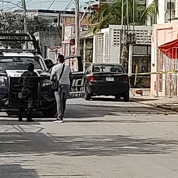 Ejecutan a balazos en Cancún a un hombre en la SM 74