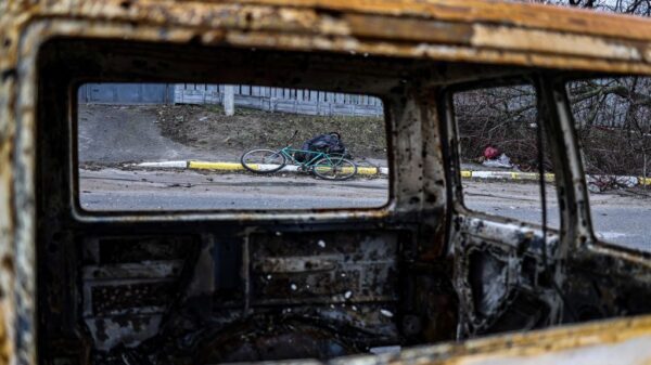 Golpean misiles rusos la ciudad portuaria de Odesa.