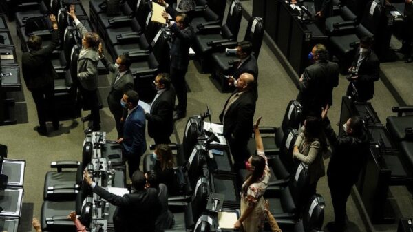 Hoy se discute la Reforma Eléctrica en la Cámara de Diputados.