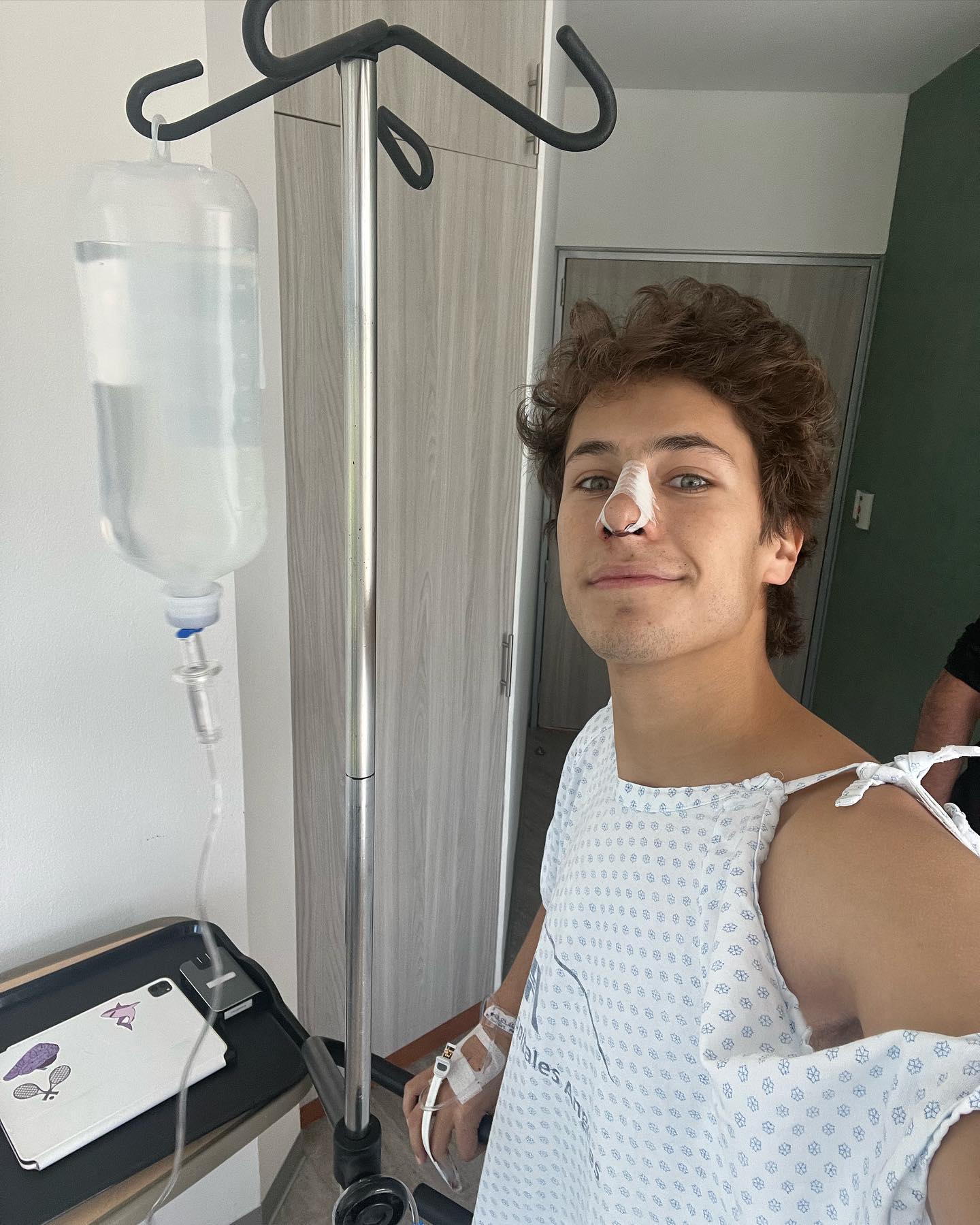 Por esta enfermedad Juanpa Zurita se operó la nariz