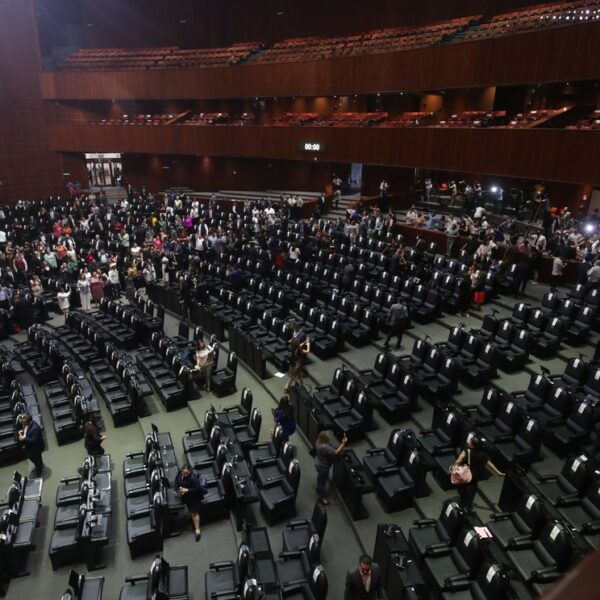 Quedó reservada para la nación la explotación del litio; oposición se va