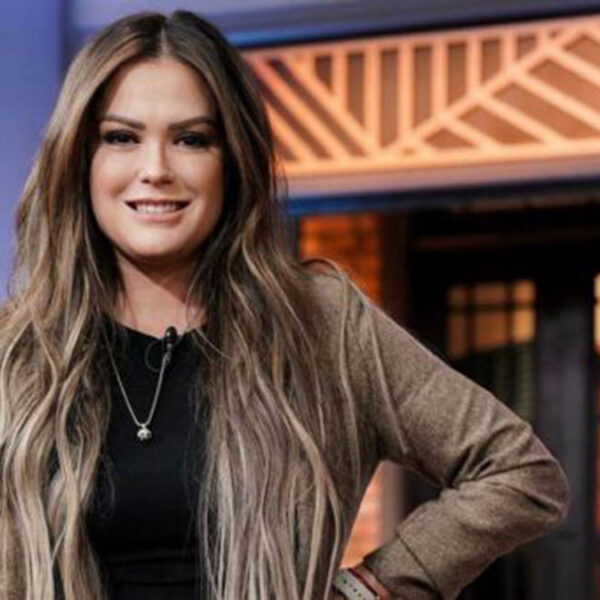 Mariana Echeverría sin miedo se muestra al desnudo