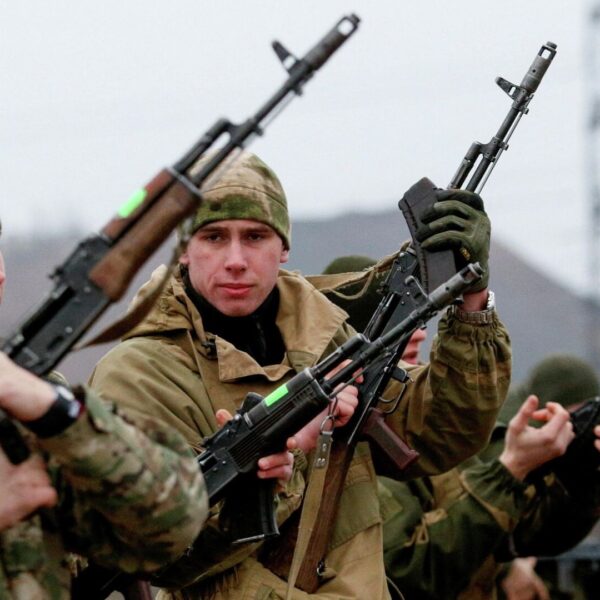 Caen 30 mercenarios polacos, confirman captura de un inglés