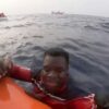 Naufraga bote con migrantes africanos en el Mar Mediterráneo; mueren 90