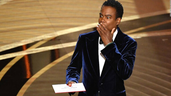 Productor del Oscar revela que Chris Rock se salió del guion