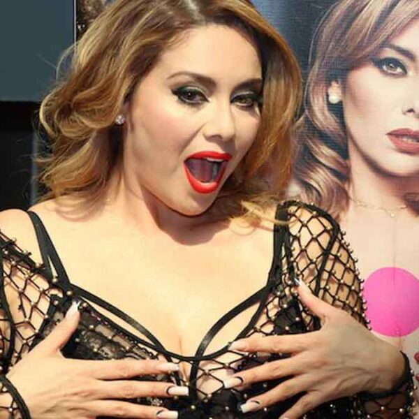 Sugey Ábrego venderá sus "calzones sucios" a sus fans