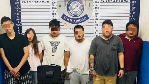 Caen ‘tiradores’ con más de 100 dosis de droga en Playa del Carmen.