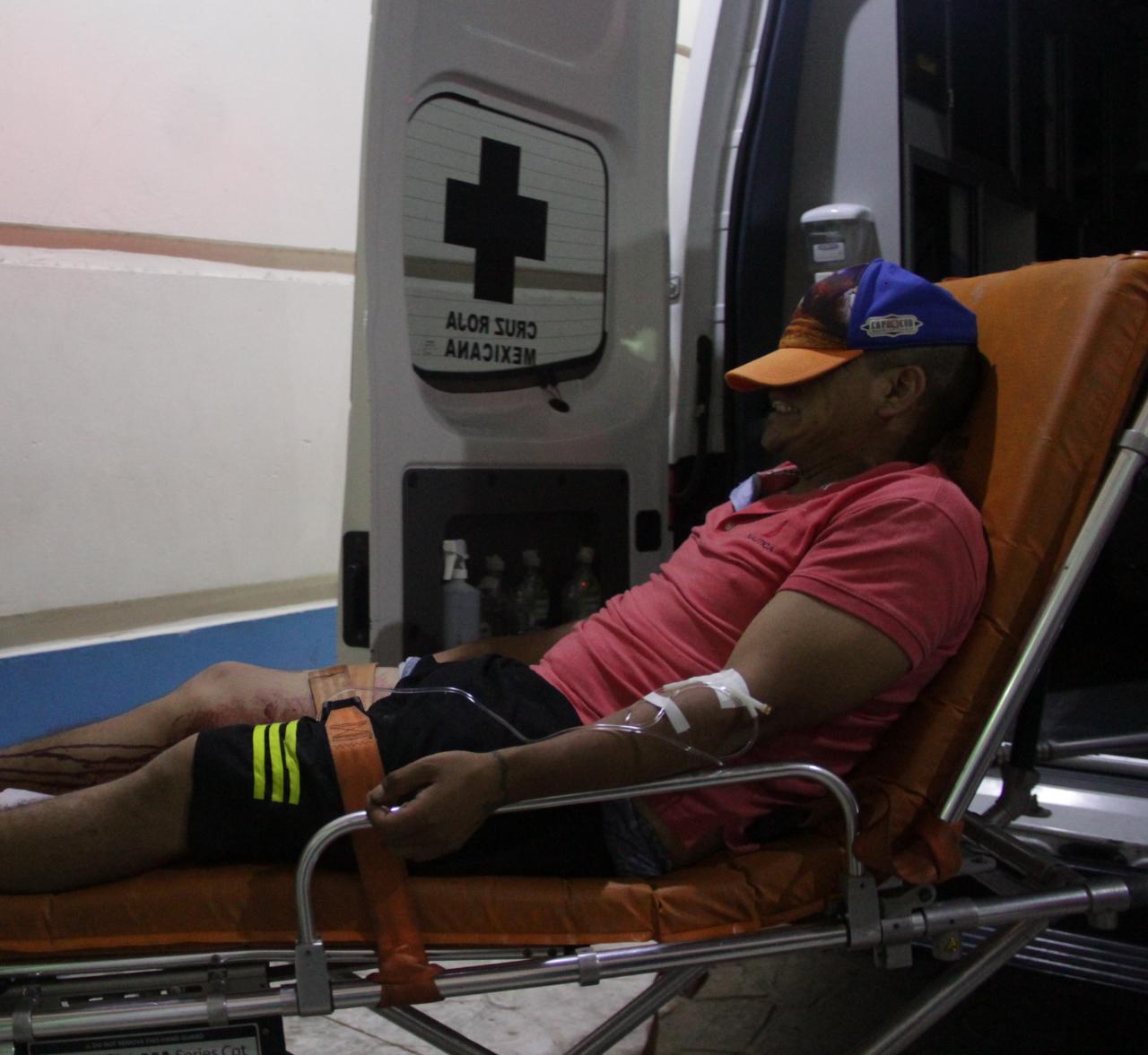 Intentan ejecutar a tres hombres en Prado Norte en Cancún; los sicarios llegaron en un vehículo y abrieron fuego en una vivienda.