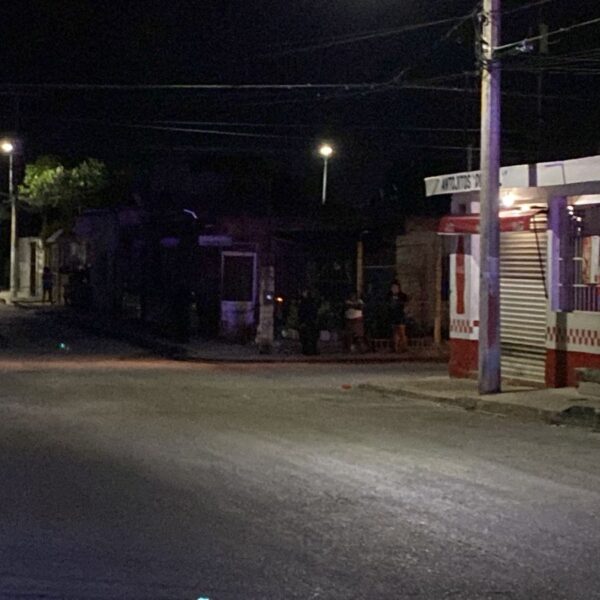 Hallan a sujeto maniatado y con el tiro de gracia en la Región 236 de Cancún.