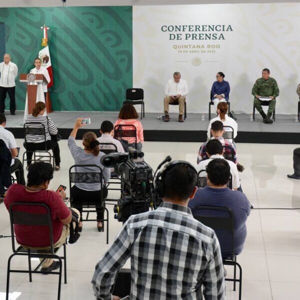 El presidente López Obrador reconoce el crecimiento económico de Quintana Roo.