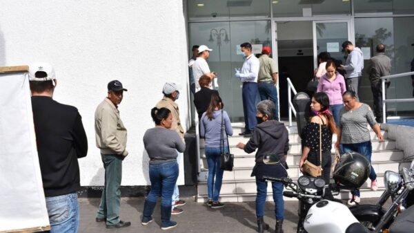 ¿Abrirán los bancos el jueves y viernes santo?