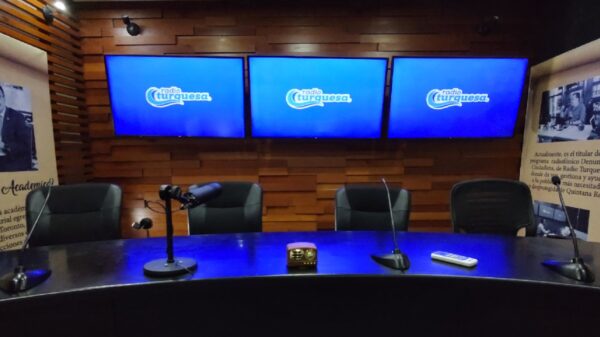 Convoca Radio Turquesa a debate entre candidatos a la gubernatura de Quintana Roo