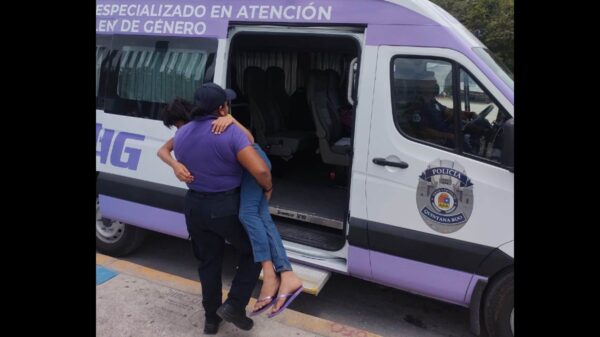 Rescatan a cuatro menores que eran maltratadas por su madrastra en Cancún.