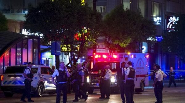 Tiroteo en Chicago deja dos muertos y ocho heridos.