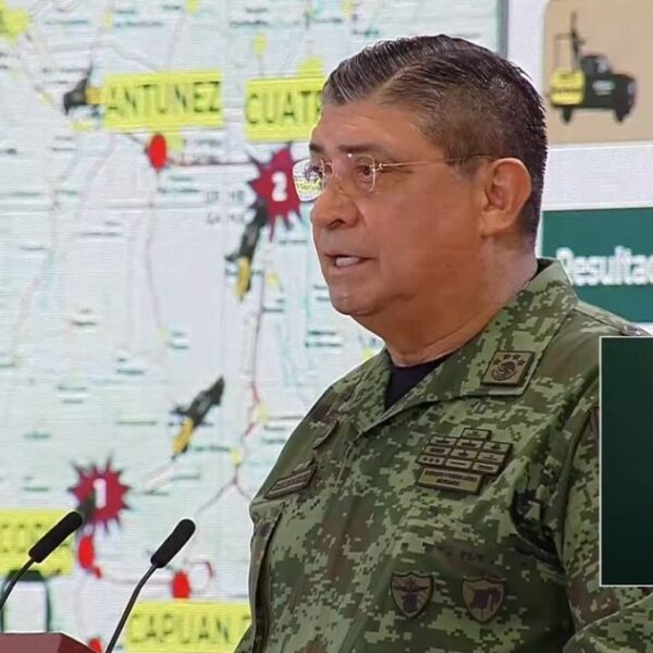 “Ejército no actuó porque eran civiles no armados”; Sedena