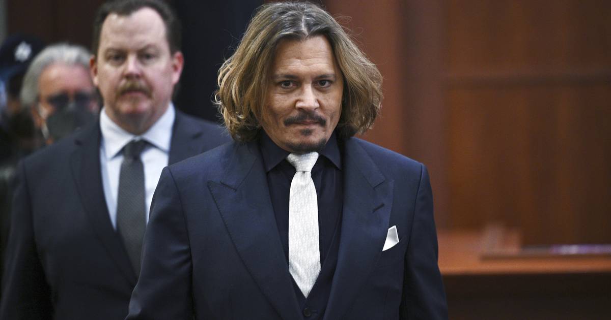 Abogados de Amber Heard pidieron desestimar el caso; juez lo rechazó