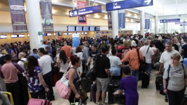 Logra Aeropuerto de Cancún 546 vuelos este sábado