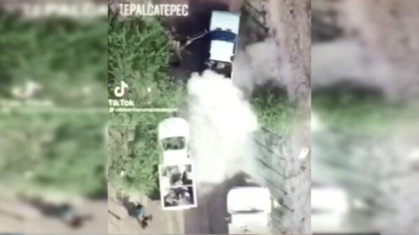 Narcos bombardean con drones a sus rivales en Michoacán