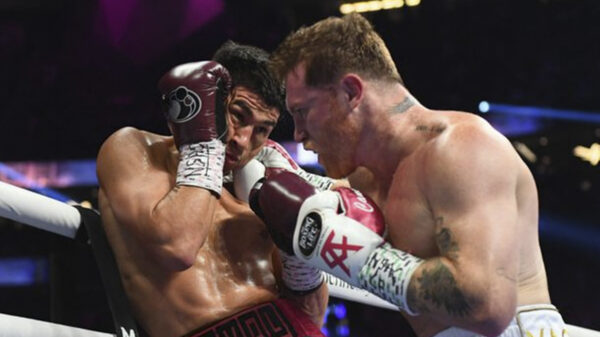 Derrota histórica de "Canelo" no pudo con el ruso