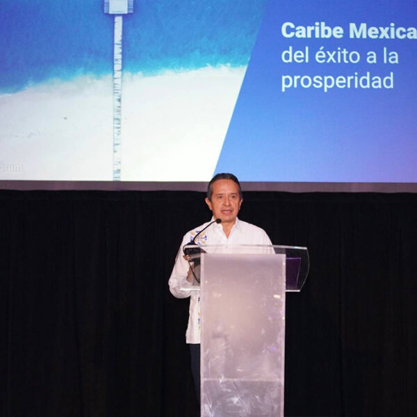 Quintana Roo tiene que seguir siendo uno de los estados con mayor crecimiento económico: Carlos Joaquín