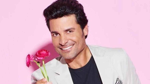 Chayanne felicita a las mujeres con motivo del Día de las madres