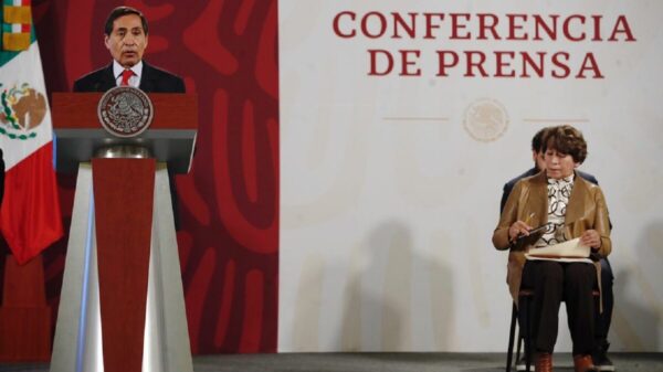 Aumento a maestros beneficiará a quienes menos ganan: Hacienda